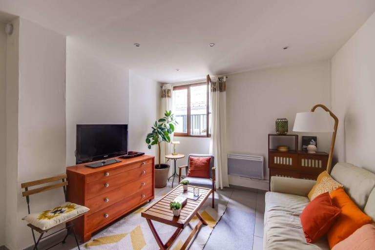 Guestready - Bel Apt A 6 Min Du Metro Gare Du Nord Paris Eksteriør bilde